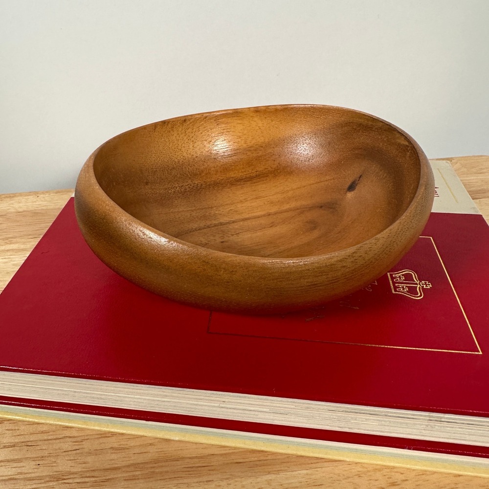 Vintage Handcrafted Oval Wood Bowl Mid Century Modern‎ Trinket Dish 5.5 Inch